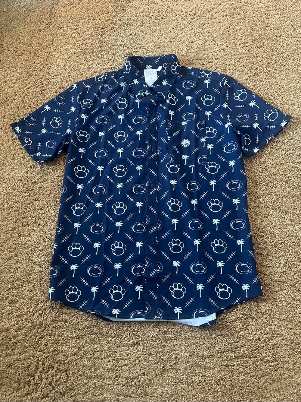 Short-Sleeve Penn State Nittany Lion Patterned Dyme Lyfe Button-up Shirt